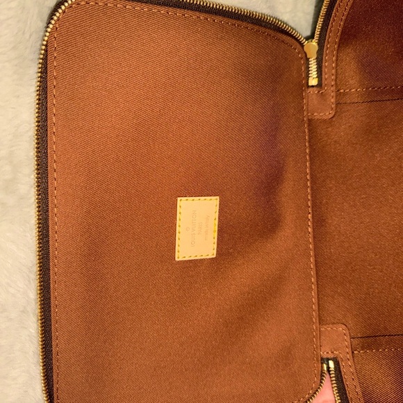 Louis Vuitton PM makeup case - Picture 9 of 9